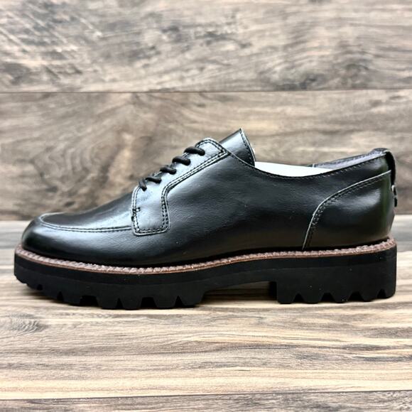 NIB Dolce Vita Morna 8.5 Chunky Lug Sole Lace Up Preppy Oxford Crinkle Patent - Picture 7 of 11